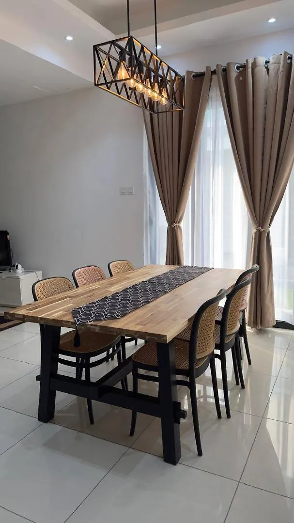 Tatil Evi Az Melaka Homestay